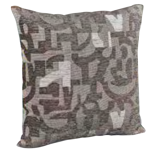 Liona 09 Kissen Werfen