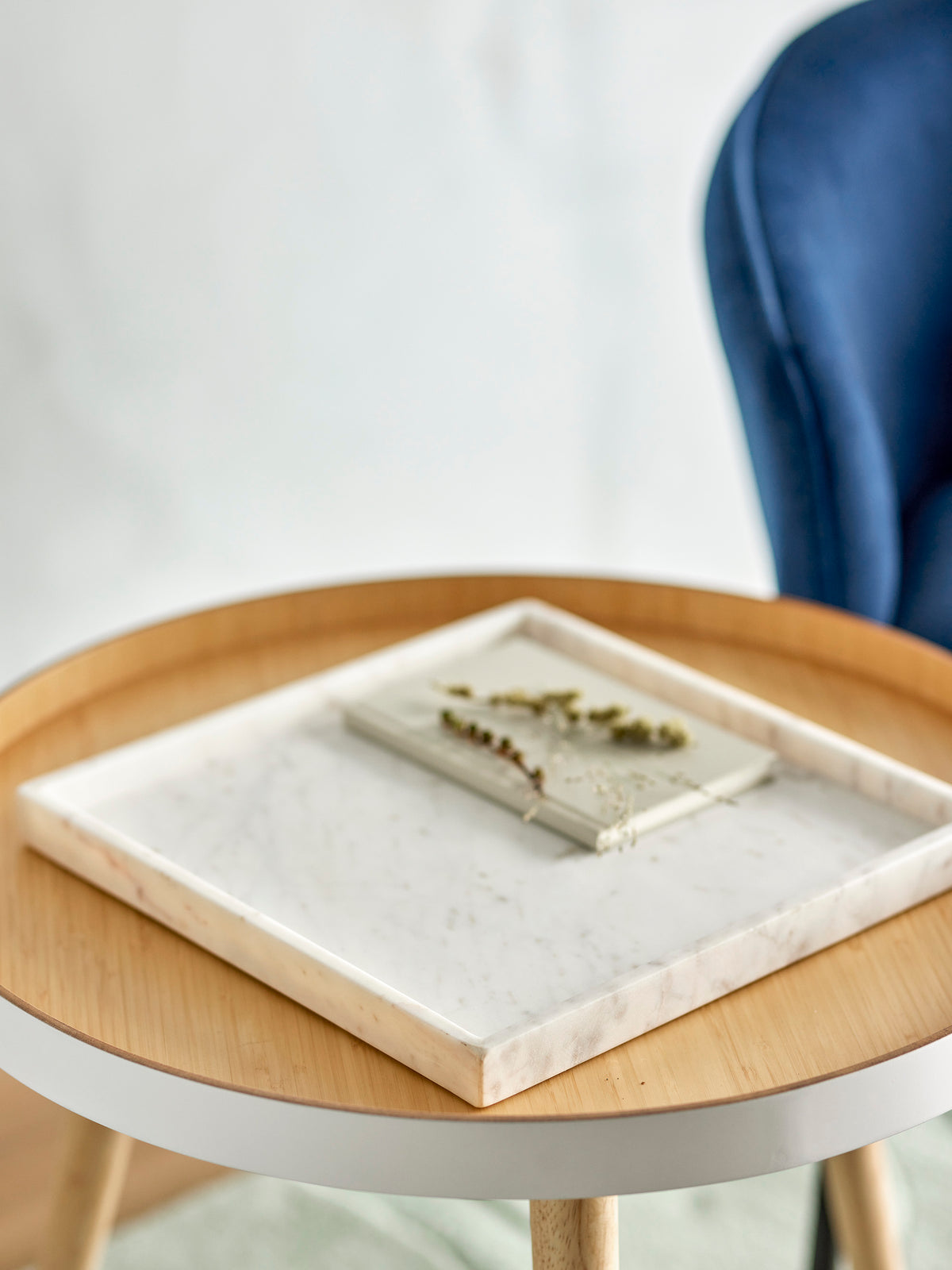 Majsa Tablett – Weiss, Marmor