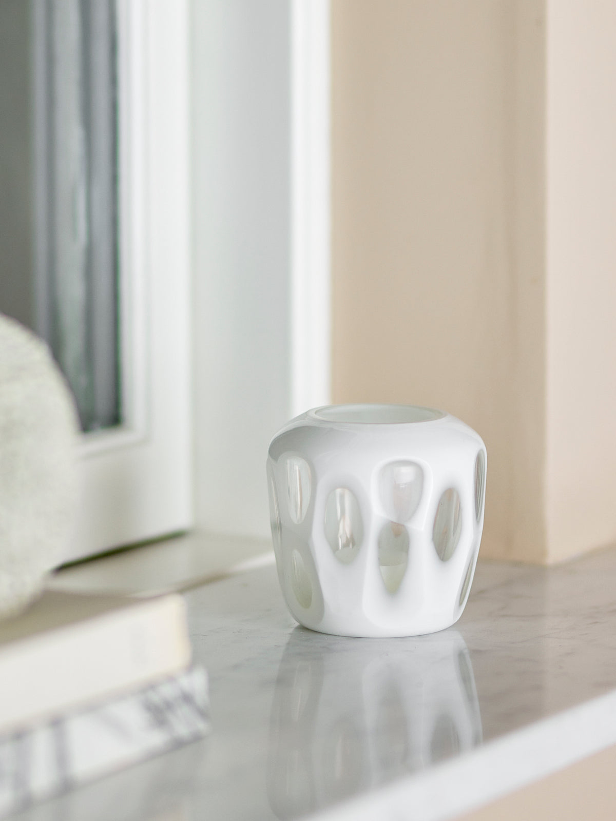 Rohan Teelichthalter – Weiss, Recyceltes Glas
