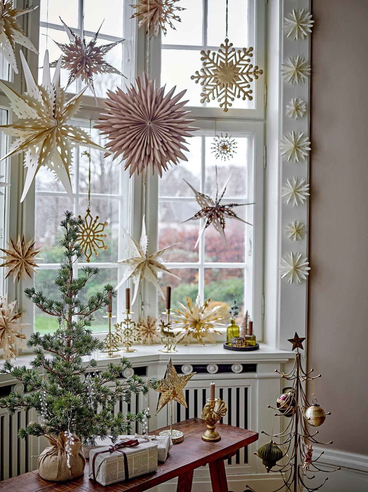 Ilo Stern – Weiss, FSC® Mix, Papier