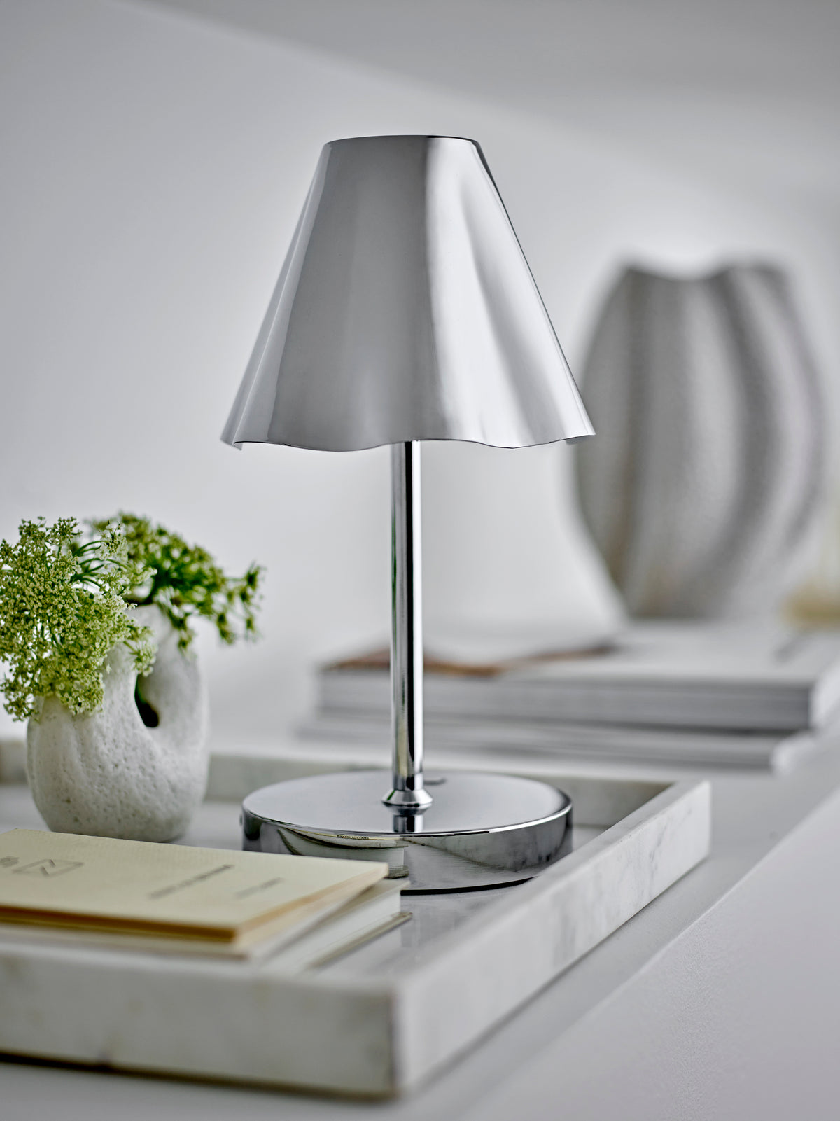 Majsa Tablett – Weiss, Marmor