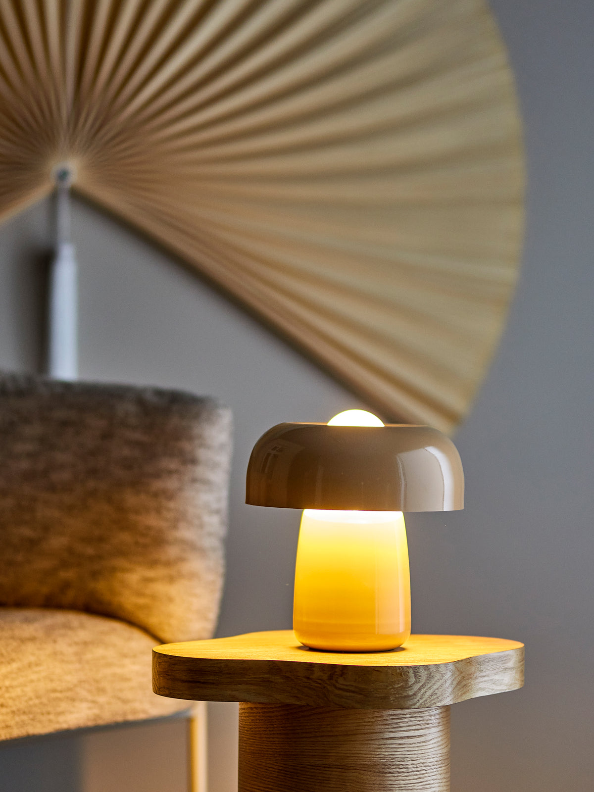 Ylva Tischlampe – Natur, Eisen